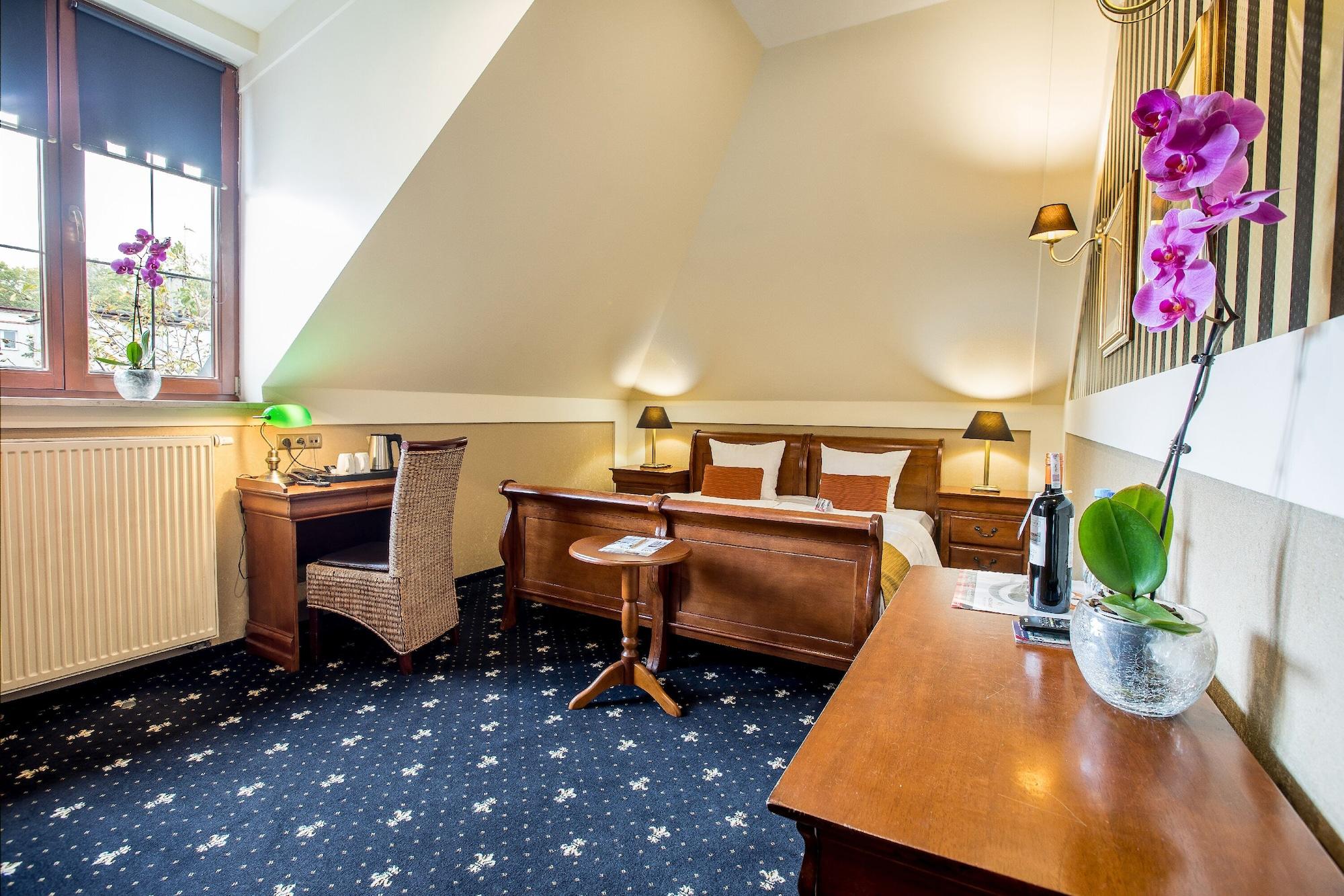 Hotel Diament Bella Notte Katowice - Chorzow Exterior photo