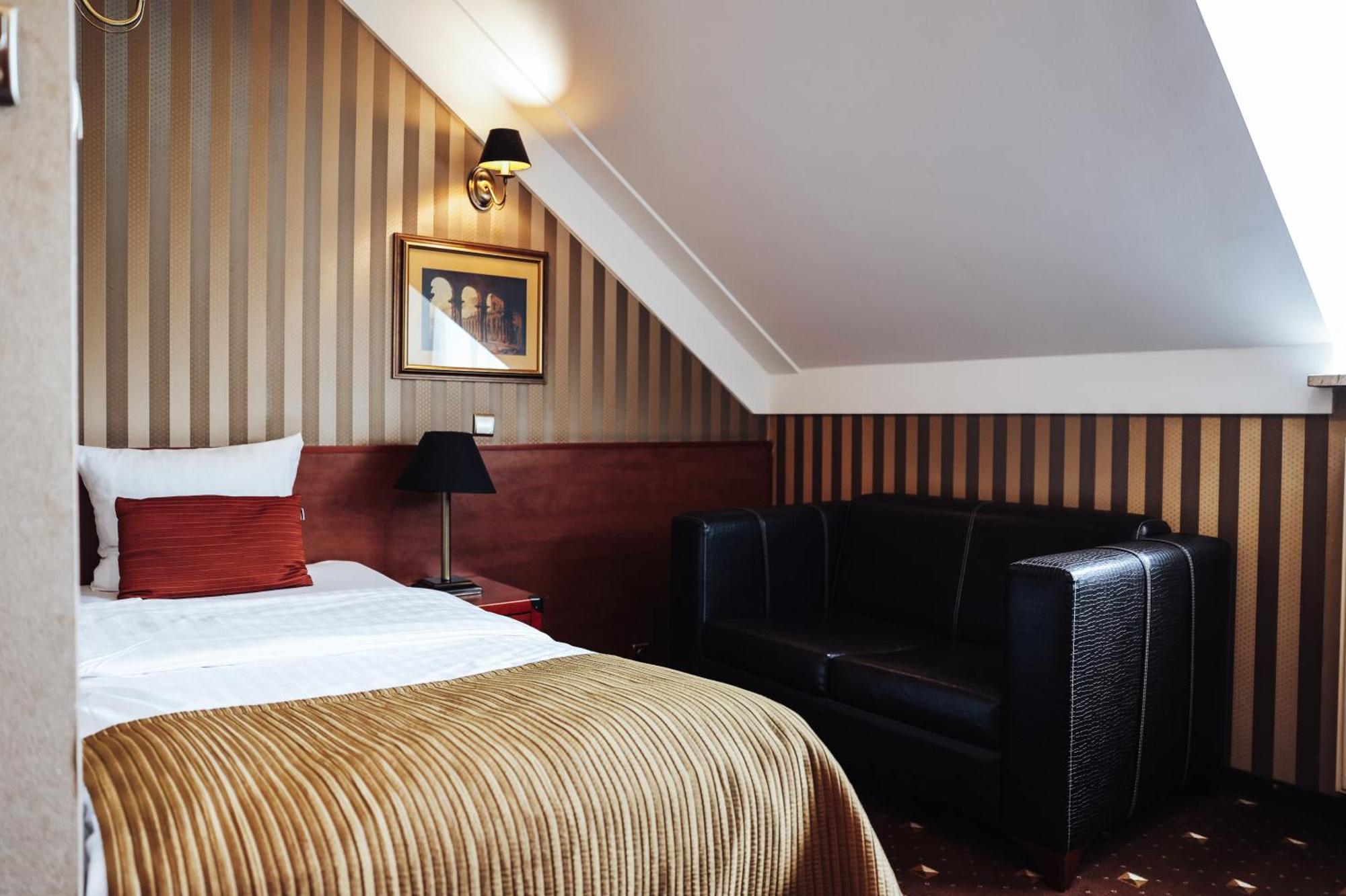 Hotel Diament Bella Notte Katowice - Chorzow Exterior photo